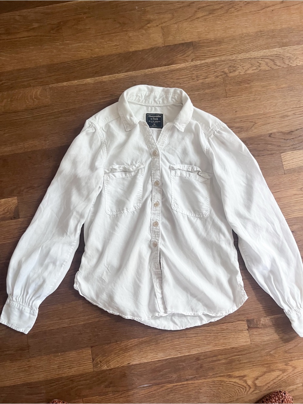 Abercrombie & Fitch White Casual Button-Down Shirt